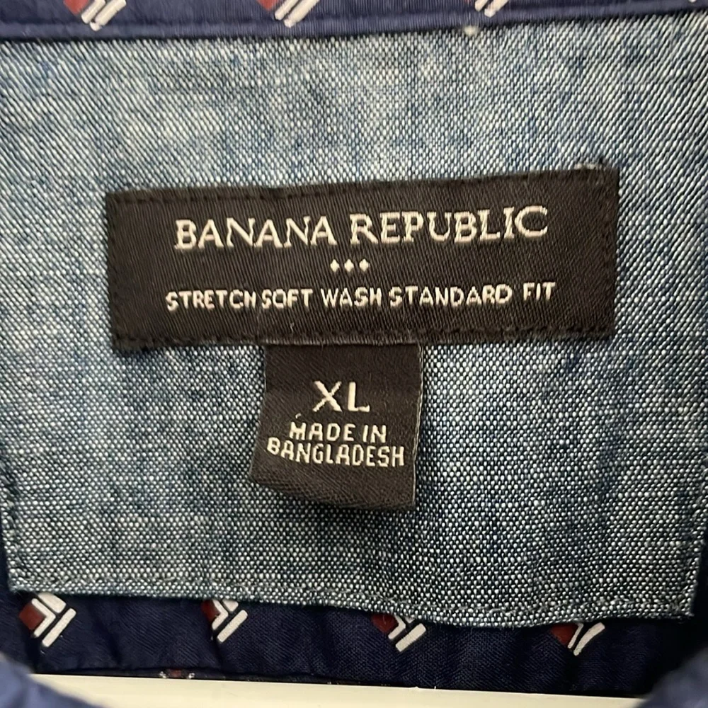Banana Republic Men’s Shirt